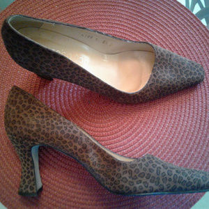 Sacha Too Women's Shoes